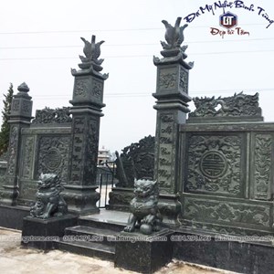 Cột đá xanh rêu 04