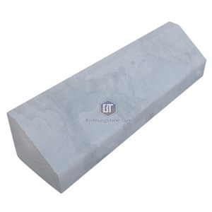 Bó vỉa đá tự nhiên ghi sáng mài thô 