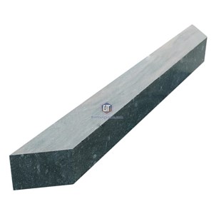 Đá bó vỉa bồn cây xanh rêu